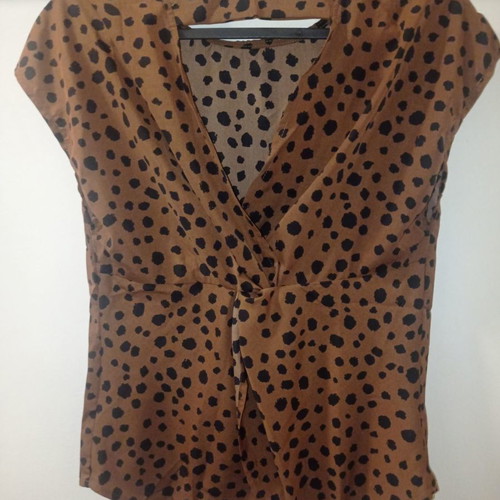 Blouse with open back XS new