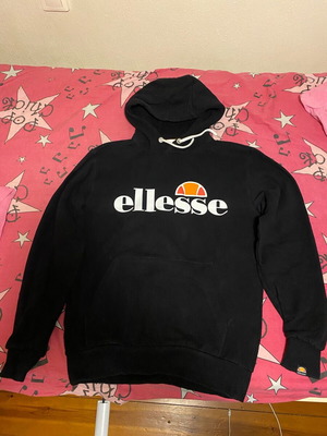 2 ΦΟΥΤΕΡ 1 ΦΟΡΜΑ, προσφορά: ellesse φούτερ, new wave φούτερ, myprotein φόρμα