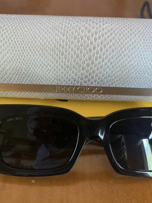 Jimmy Choo sunglasses like new, black