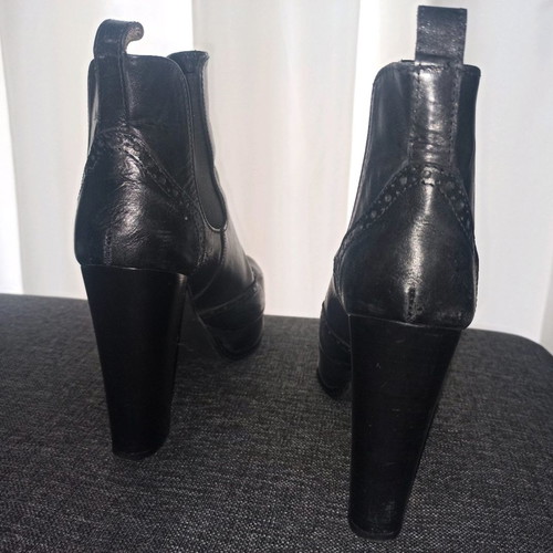 Galleria di Scarpe leather women's ankle boots like new, black, size 39