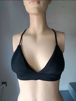 Bikini top Jumbo like new, black