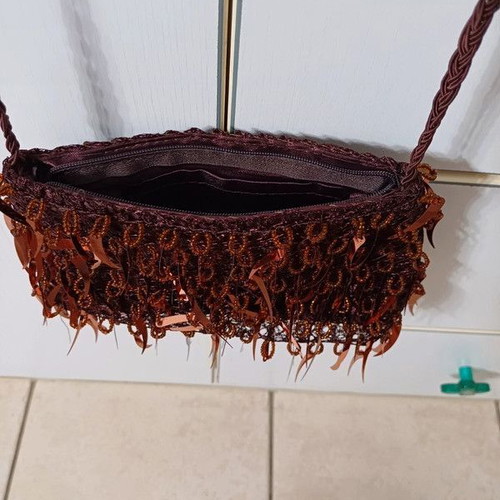 Small brown shoulder bag like new