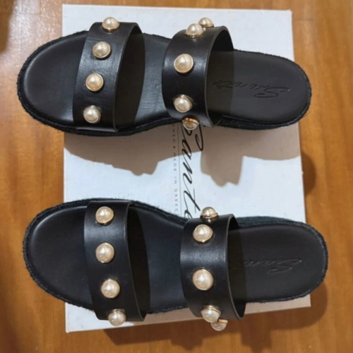 Sante black platform sandals with pearls, like new, size 38