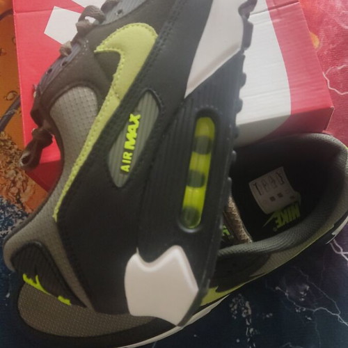 Nike Air Max 90 Medium Olive size 46 new