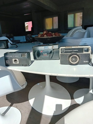 Kodak cameras used, Instalation 56x, 335, Pocket A1, Instamatic 133 with case
