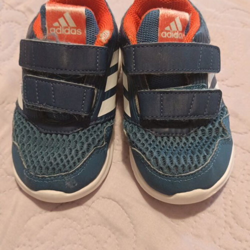 Adidas and Benetton athletic shoes used, sizes 22 and 23, blue