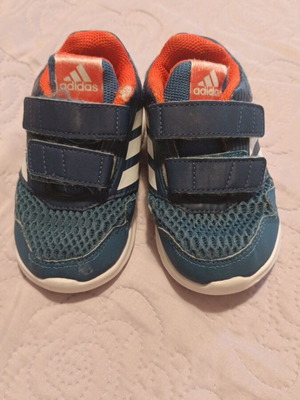 Adidas and Benetton athletic shoes used, sizes 22 and 23, blue