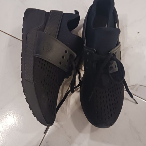 Timberland Kiri Up athletic shoes used, size 37.5-38, black with leather details