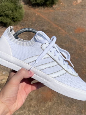 Adidas Originals Campus Skateboarding sneakers used, size 40, white