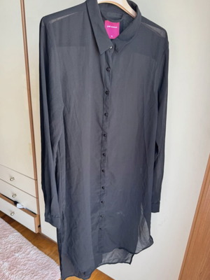 See through shirt with opening Pink Woman black like new, size XL