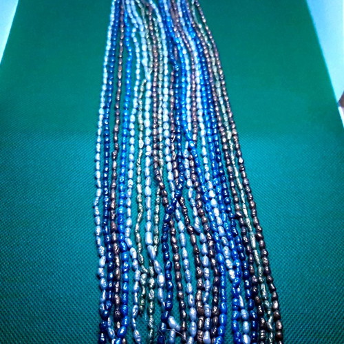 Necklace with natural pearls 21 parts like new, 41 cm long
