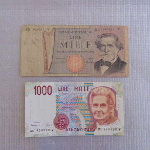 Collectible banknotes used, pack of 10 from various countries