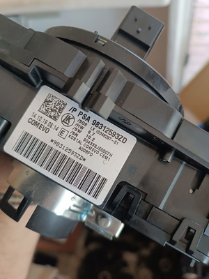 Φλαςιέρα με ταινία τιμονιού για Citroen C3 '16-'24 μεταχειρισμένη
