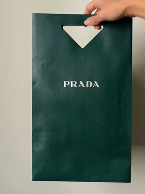 Prada beauty carton bag green Izumroud unused
