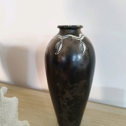 Folk Art Painted Black Flower Vase like new