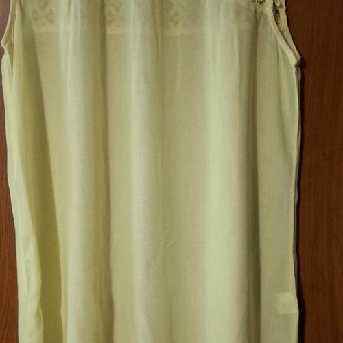 Tshirt Bill Cost like new, yellow, size M