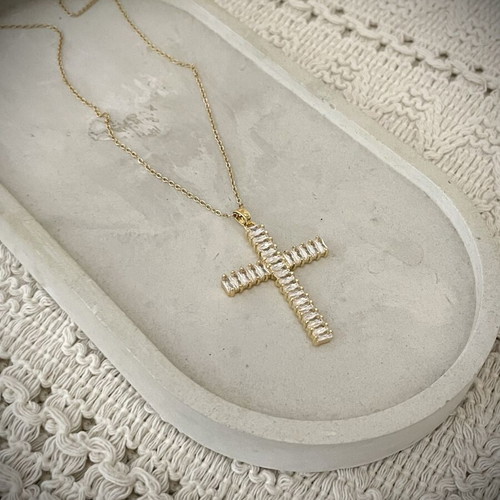 Women's cross necklace stainless steel and zircon