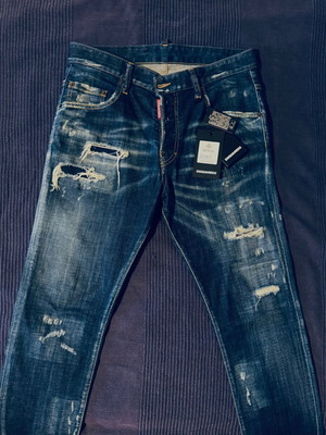 Dsquared2 skater jeans