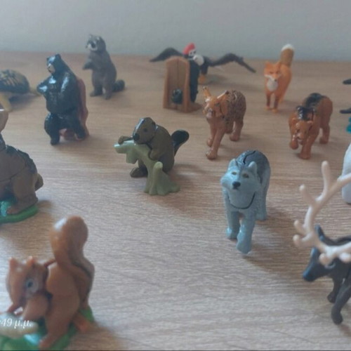 Kinder Surprise Natoons 2021 figures like new, set of 16