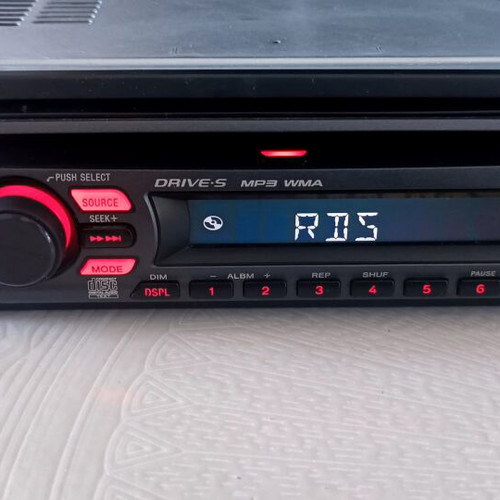 Sony CDX-GT212 Car Radio-CD Player 45Wx4 MP3 AUX