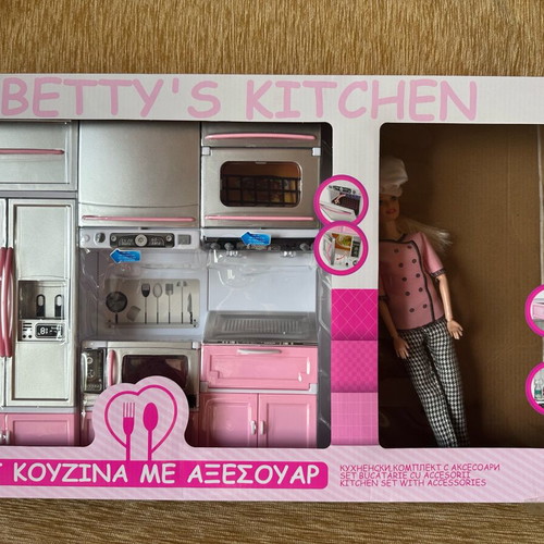 Betty’s Kitchen playset with doll and accessories like new