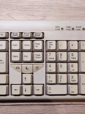 Vintage - Retro λευκό πληκτρολόγιο για Windows