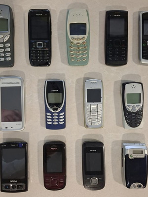 Τηλέφωνα Nokia Sony Ericsson Motorola μεταχειρισμένα για ανταλλακτικά