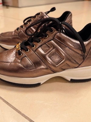 Δερμάτινα Παπούτσια Metallic Sneakers Toutounis Καινούργια, Καφέ Μέγεθος 36