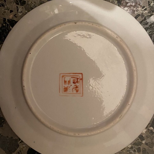 Vintage Chinese porcelain set 3 pieces hand painted like new