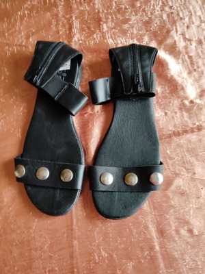 Spanish sandals genuine leather size 38 like new, black