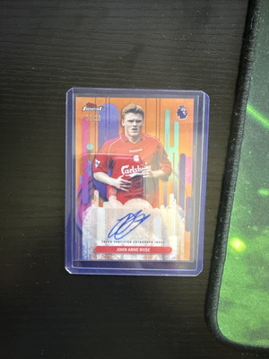 John Arne Riise Football Card like new, auto /25