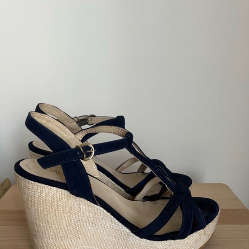 Claudia mare platforms
