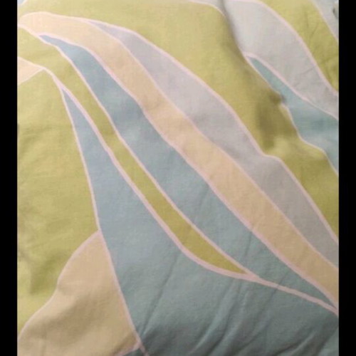 Single bed sheet and pillowcase set used