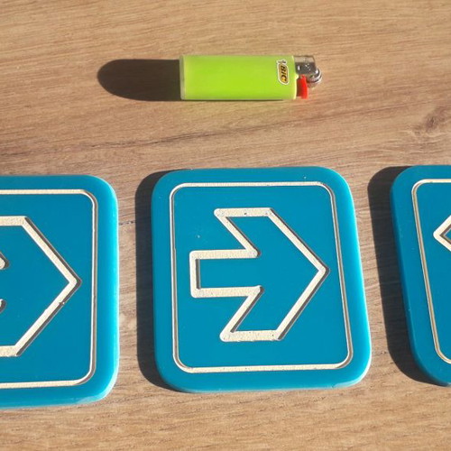 Engraved direction signs used, straight arrow 10x10 cm