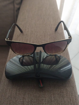 Carrera sunglasses new, black with gold details