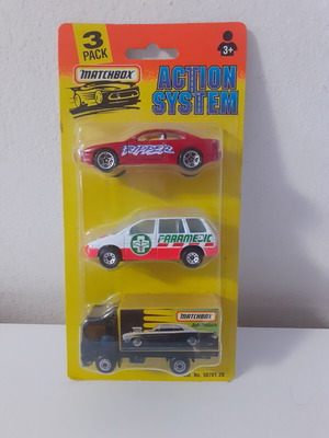 Matchbox Action System комплект от 3 играчки коли 1996