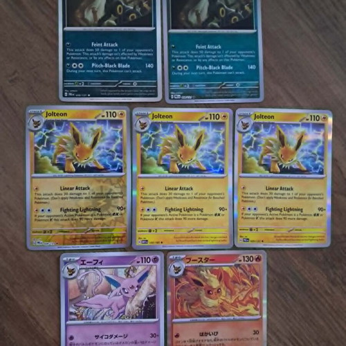 Lot of 34 Pokemon Eeveelutions Cards like new