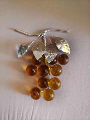 Decorative Grape Cluster with Silver Metal and Semi-Precious Stones like new
