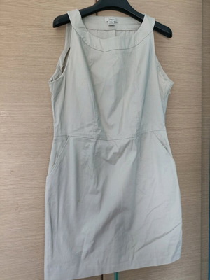 Sfera beige mini dress caprine like new, size L