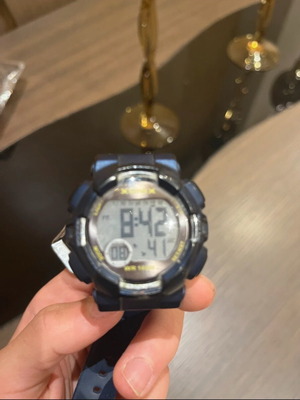 Xonix watch brand new