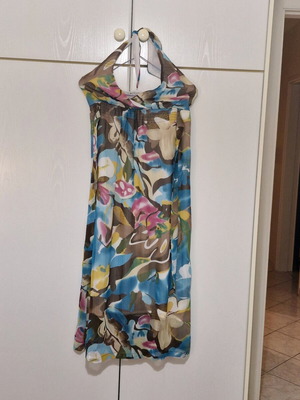 Dress used size small with gold details and floral pattern