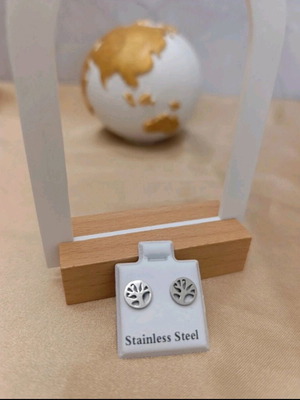 Stainless steel tree of life earrings new, silver