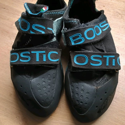 Scarpa Boostic climbing shoes size 41 like new, resoled