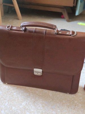 Leather briefcase new, brown tan
