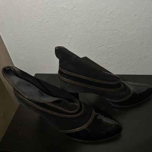 Women's leather ankle boots used, black and brown combination