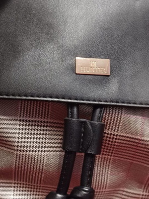 Hunter Backbag Μαύρη Καινούργια με Καρώ Μοτίβο από Συνθετικό Δέρμα