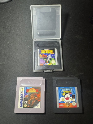 Nintendo Gameboy games Tetris DX, Sylvester and Tweety, Lion King