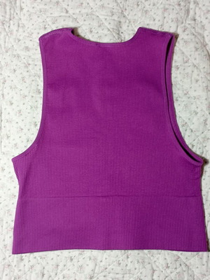 Sports top