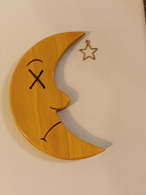 Wooden Handmade Wall Decoration Moon Face 14cm like new