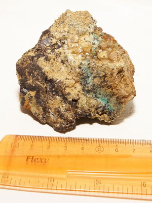 Grosular garnet mineral with malachite new, approx. 8 cm